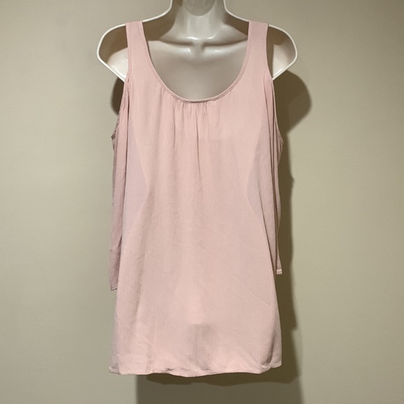 DR2 cold shoulder top - Picture 5 of 8